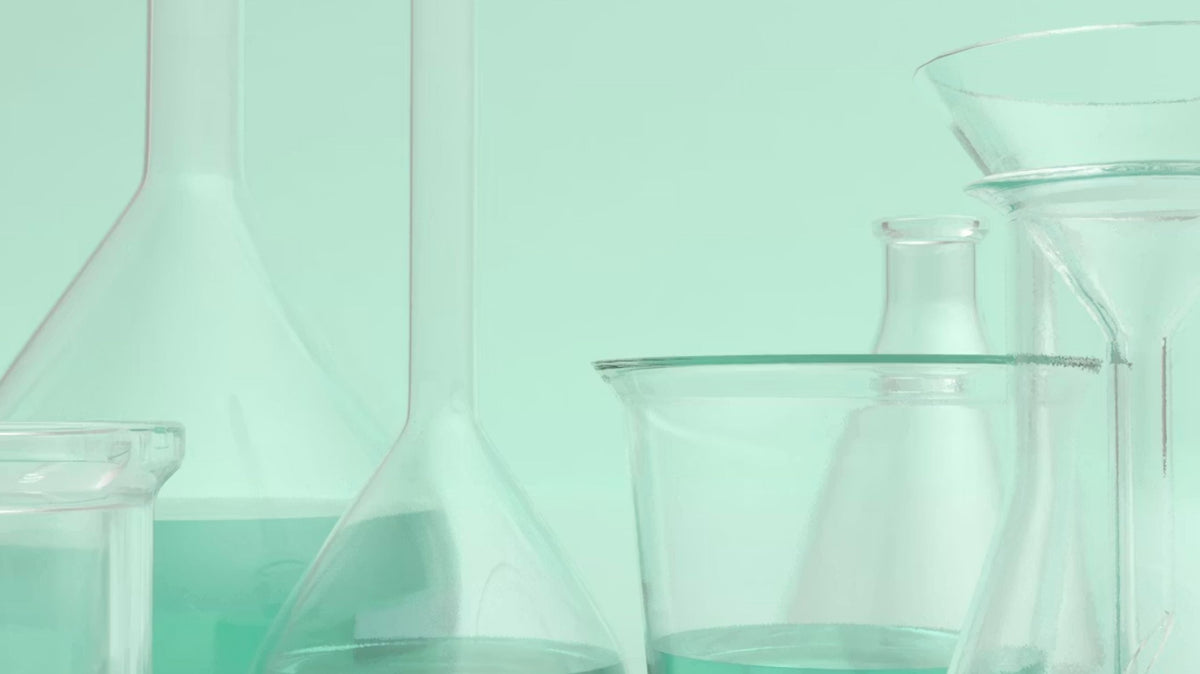 When to use chlorine vs oxygen bleach
