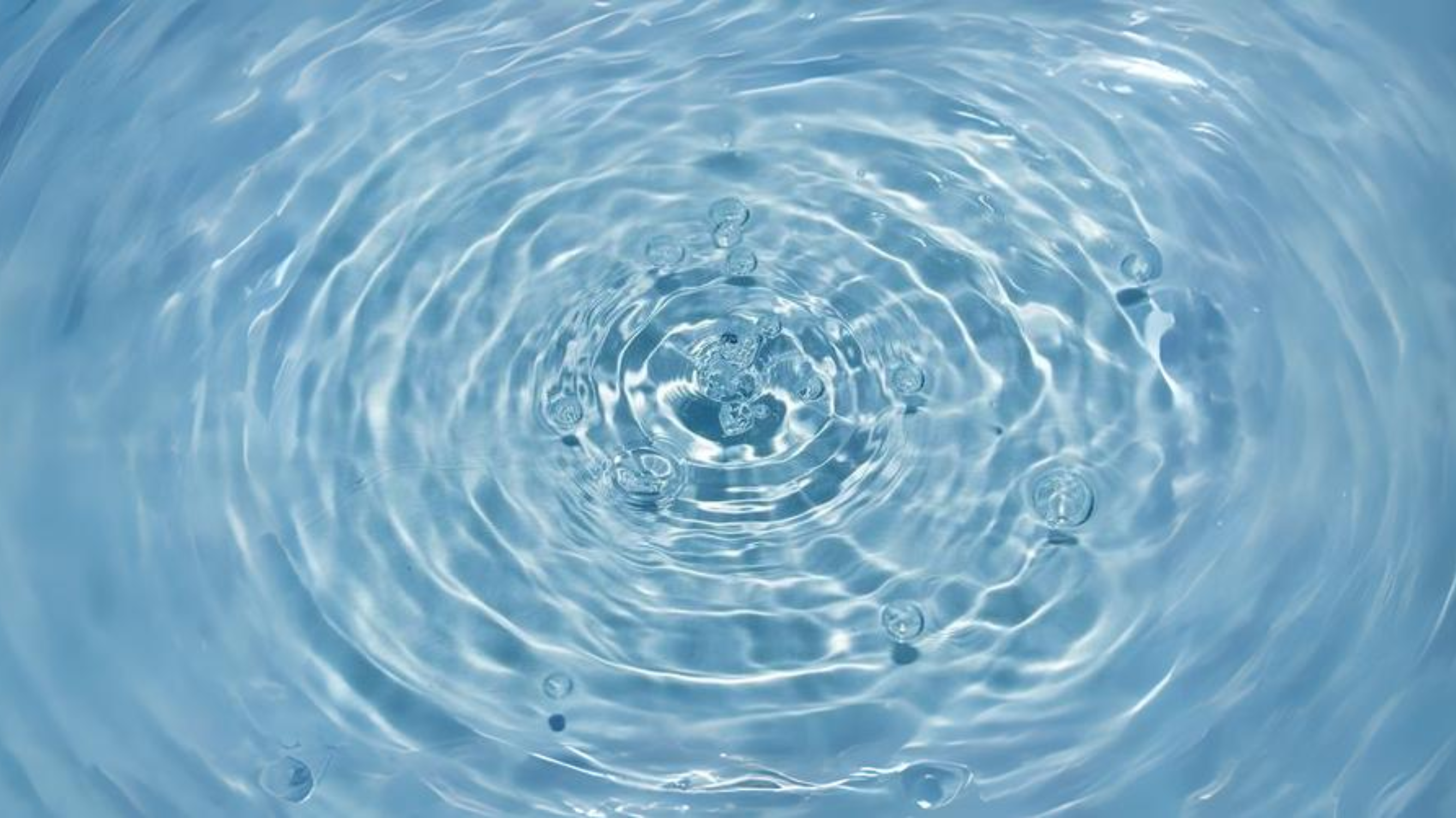 Navigating the Paradox: Hot v. Cold Water Washing and Sustainable Living