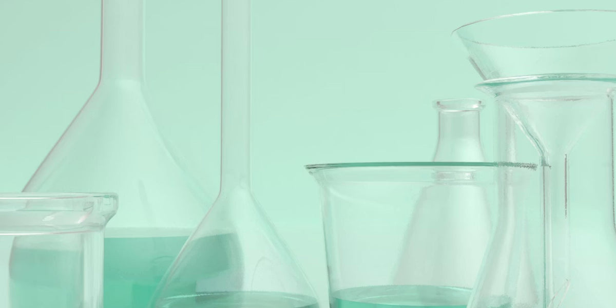 When to use chlorine vs oxygen bleach
